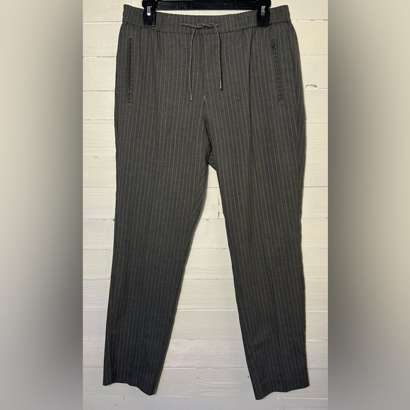 Topman Other - SALE! NWOT Topman Men’s gray pinstripe Jona pants. Classic slim cut, size 32R.